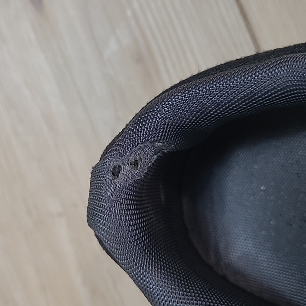 On Cloud Running Womens Black Athletic Shoes Size 8.5 - Picture 10 of 13